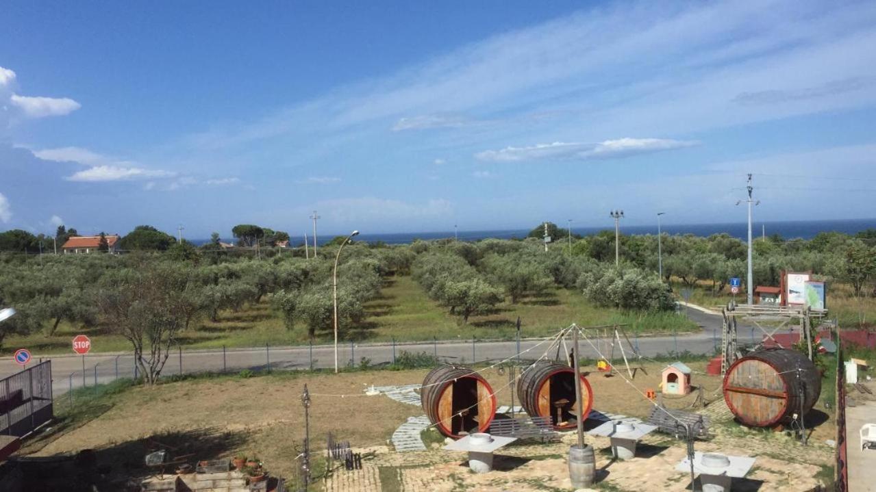 La Bottaia De' Roveri Ortona Exterior foto