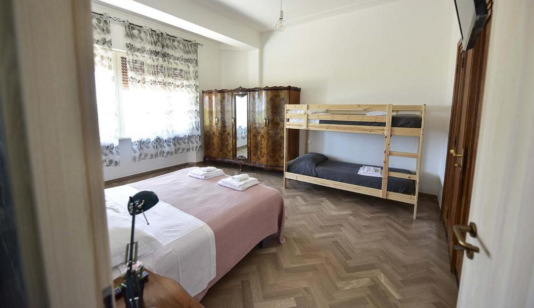 La Bottaia De' Roveri Ortona Exterior foto
